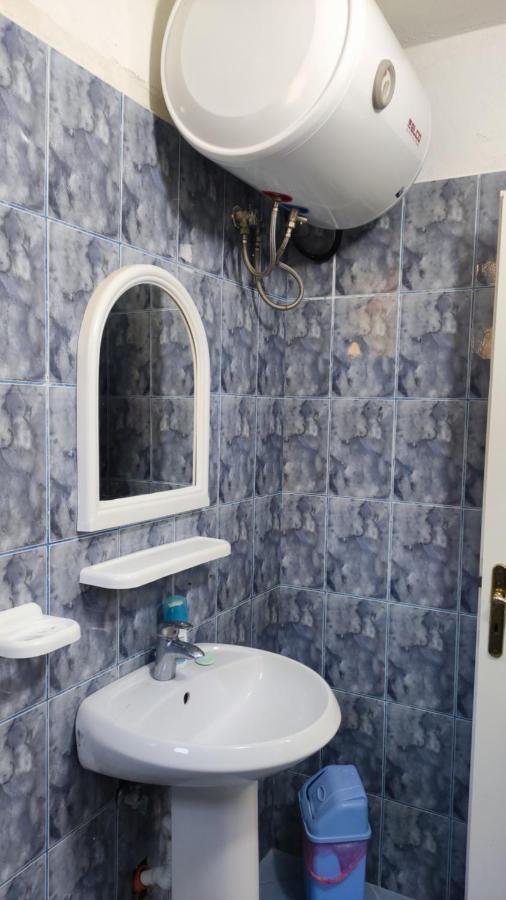 Filikur Hostel Химара Экстерьер фото